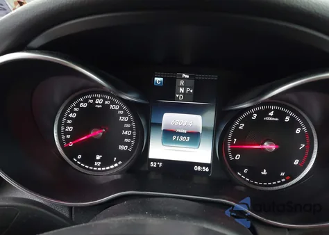 2018 Mercedes-Benz C 300 4Matic из США, поврежденный, VIN 55SWF4KB9JU245542